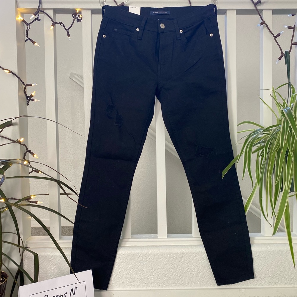CALVIN KLEIN JEANS